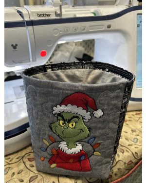 Jul-Grinchen med julelys